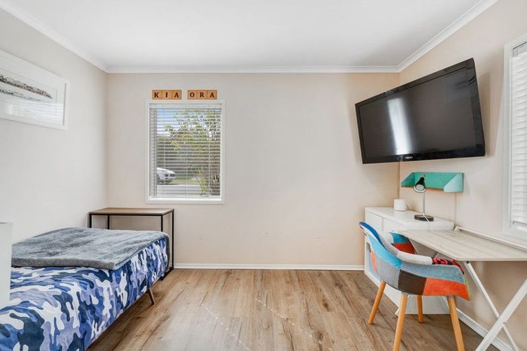 Photo of property in 17 Cape Cod Drive, Gulf Harbour, Whangaparaoa, 0930