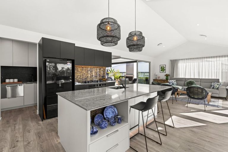 Photo of property in 143 Arataki Road, Havelock North, 4130