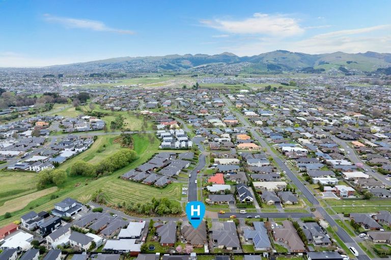 Photo of property in 24 Date Crescent, Aidanfield, Christchurch, 8025