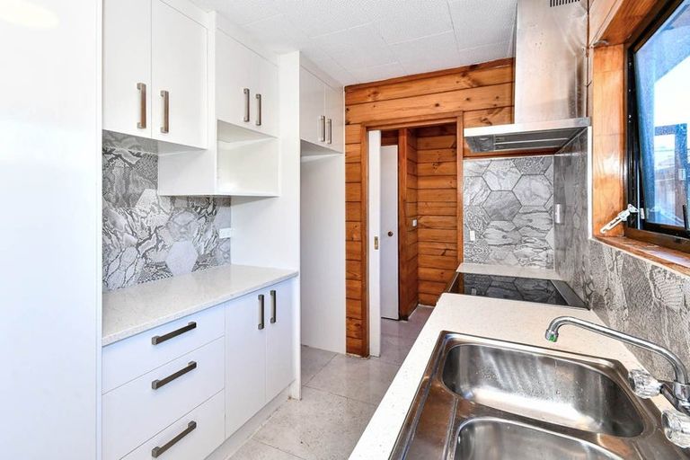 Photo of property in 3/32 Great South Road, Papakura, 2110