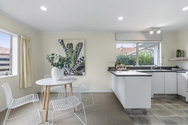 Photo of property in 88 Pacific View Road, Papamoa Beach, Papamoa, 3118