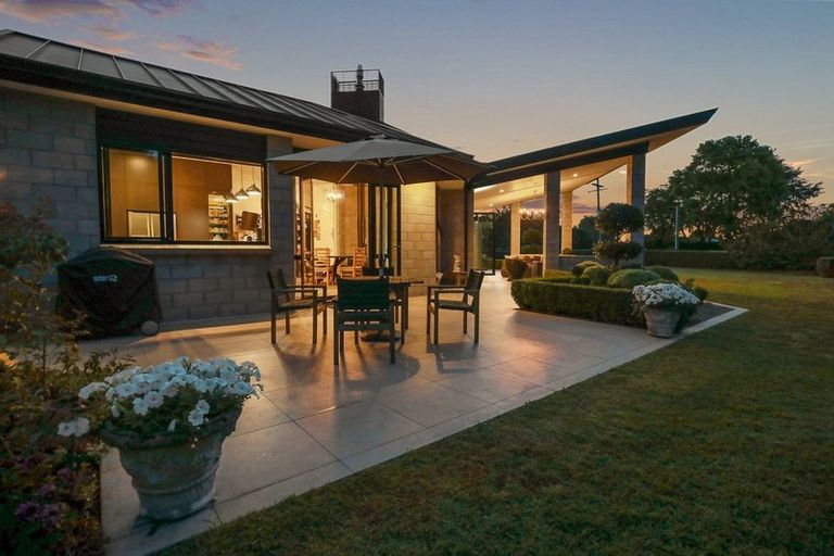 Photo of property in 266 Woodside Road, Matangi, Hamilton, 3284