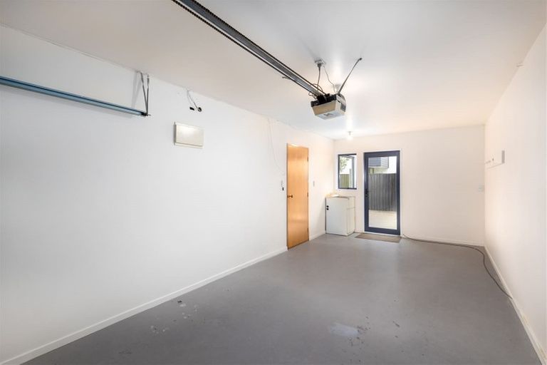 Photo of property in 2/526 Madras Street, St Albans, Christchurch, 8014