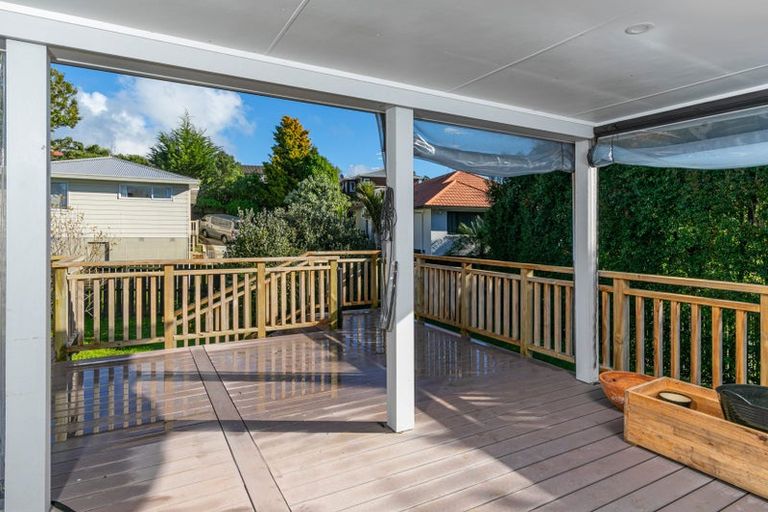 Photo of property in 125 Solar Road, Glen Eden, Auckland, 0602