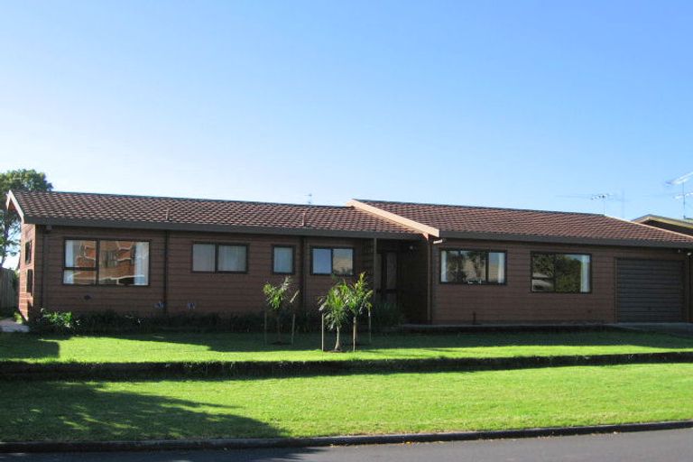 Photo of property in 34 Maygrove Drive, Orewa, 0931