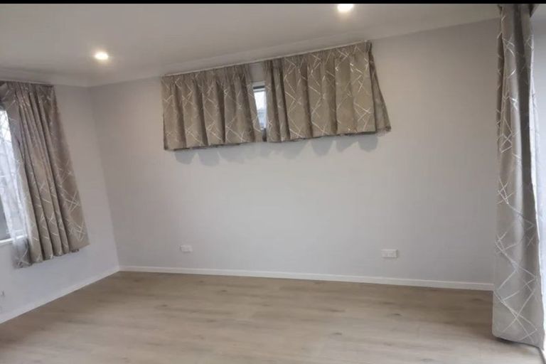 Photo of property in 32 Sarikei Avenue, Northwood, Christchurch, 8051