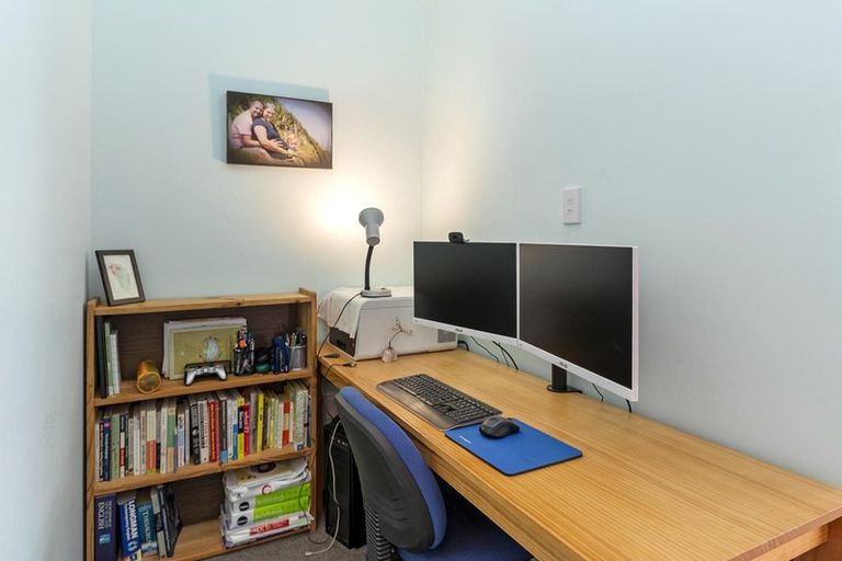 Photo of property in 13 Cutler Street, New Lynn, Auckland, 0600