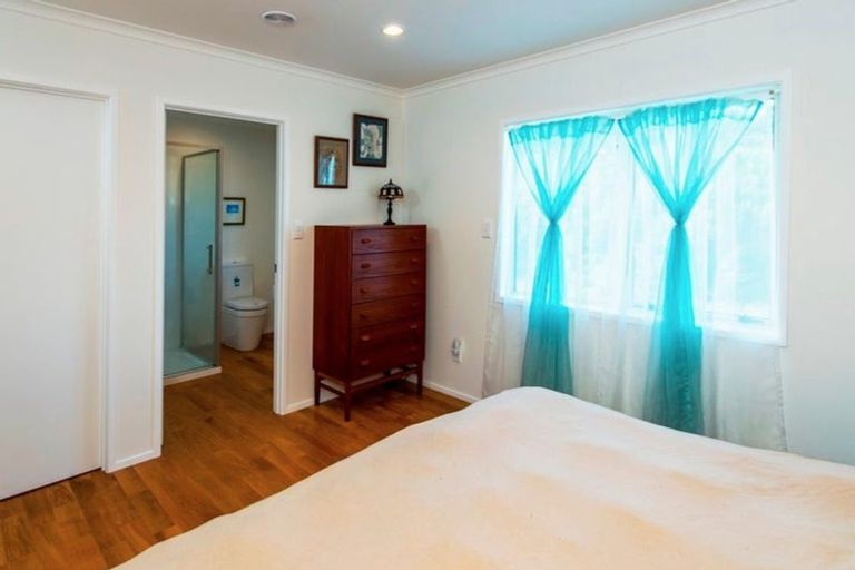 Photo of property in 173 Parkvale Road, Karori, Wellington, 6012