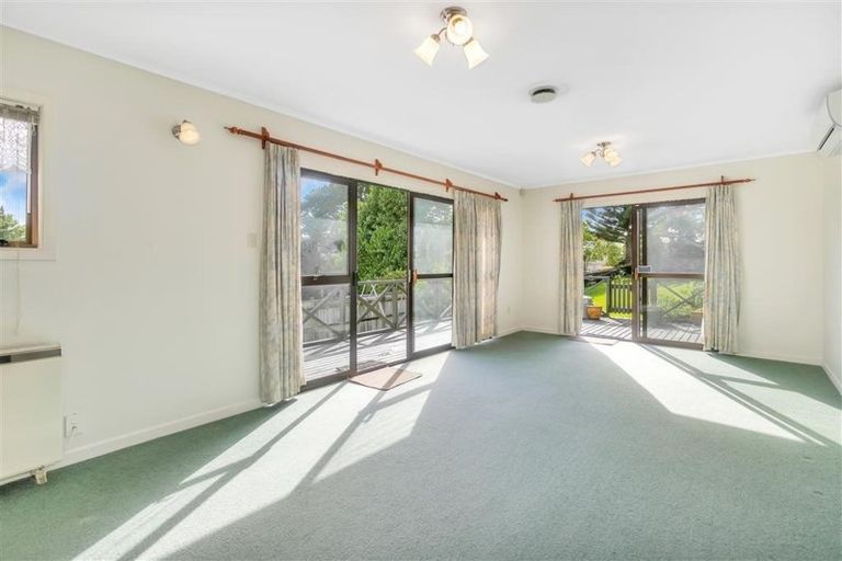 Photo of property in 67 Mcleod Road, Te Atatu South, Auckland, 0610