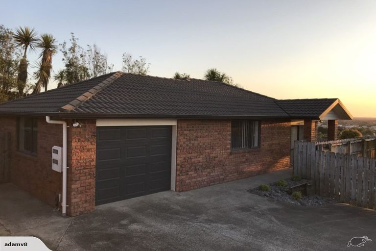 Photo of property in 51a Keri Vista Rise, Papakura, 2110