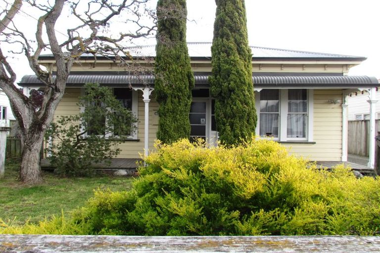 Photo of property in 77 Lincoln Road, Masterton, 5810