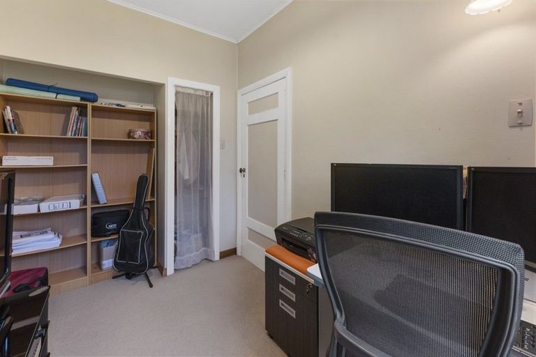Photo of property in 31 Nile Street, Waterloo, Lower Hutt, 5011