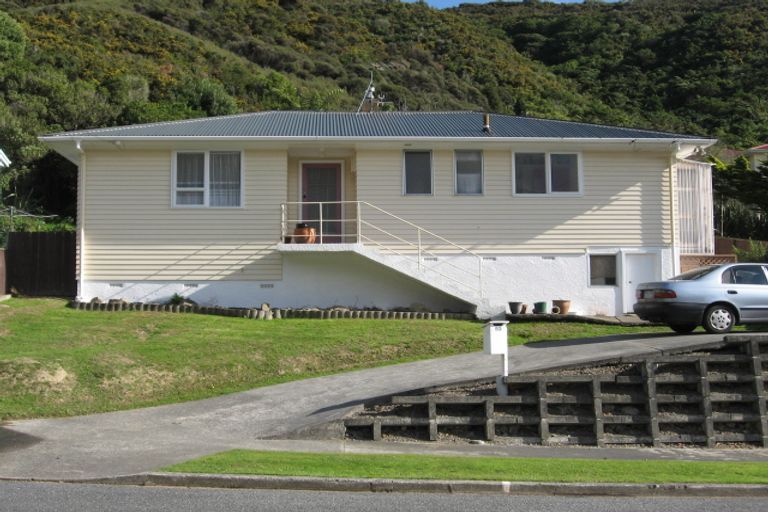 Photo of property in 53 Judd Crescent, Naenae, Lower Hutt, 5011
