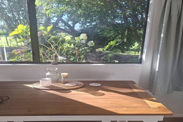 Photo of property in 8b Carthew Street, Okato, 4335