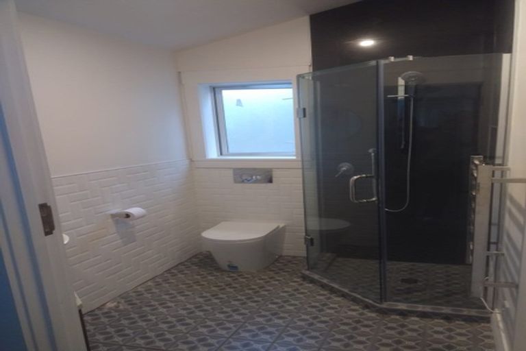 Photo of property in 131f Rosier Road, Glen Eden, Auckland, 0602