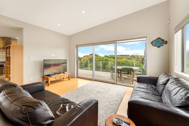 Photo of property in 56 Paetawa Road, Peka Peka, Waikanae, 5391