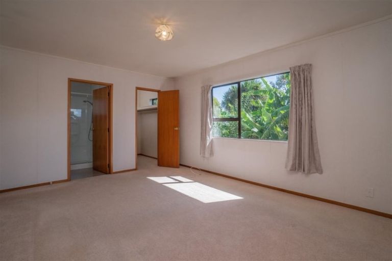 Photo of property in 4 Pine Street, New Lynn, Auckland, 0600