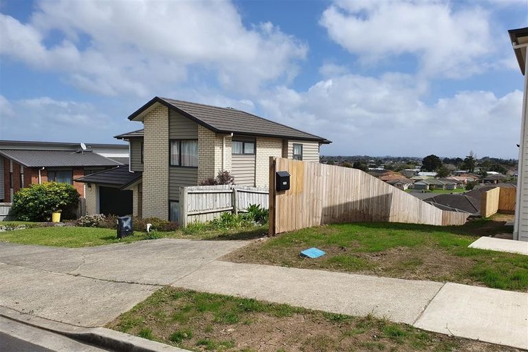 Photo of property in 171 Keri Vista Rise, Papakura, 2110