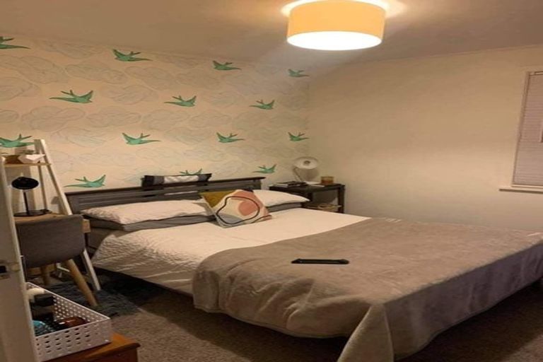 Photo of property in 7 Pauline Way, Paparangi, Wellington, 6037