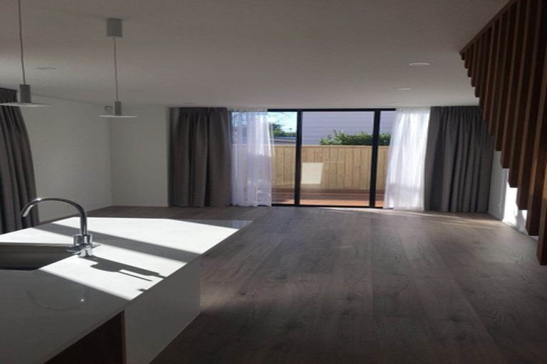 Photo of property in 1031c Colombo Street, St Albans, Christchurch, 8014