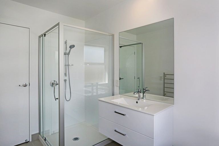 Photo of property in 12 Olivia Road, Pukekohe, 2120