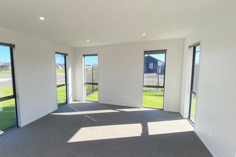 Photo of property in 4 Oriel Way, Rolleston, 7614