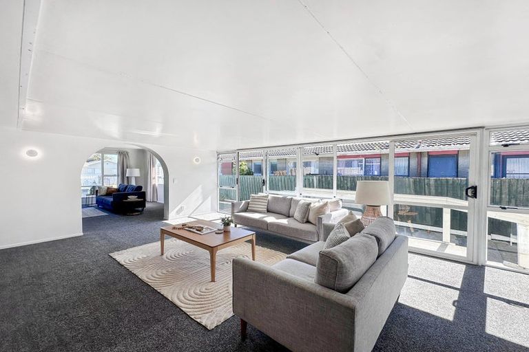 Photo of property in 18 Shetland Street, Woolston, Christchurch, 8062