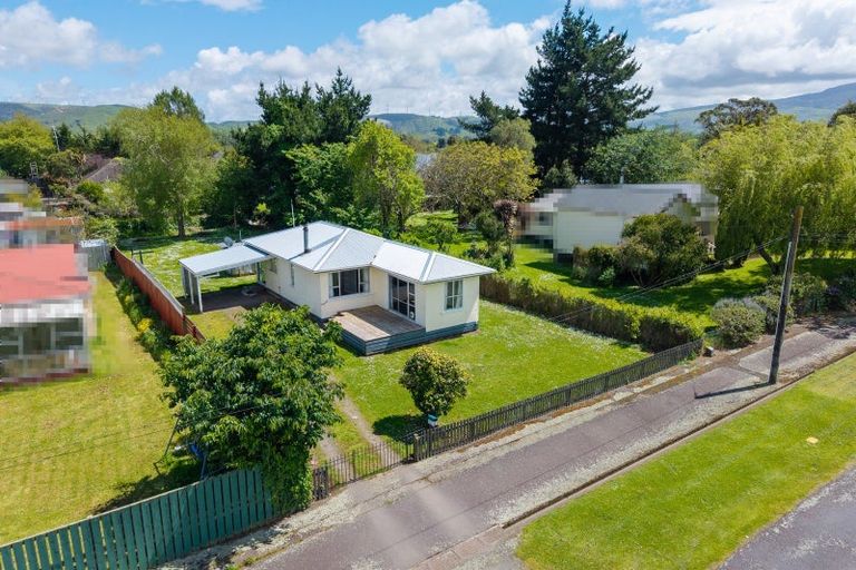 Photo of property in 5 Ormond Street, Woodville, 4920