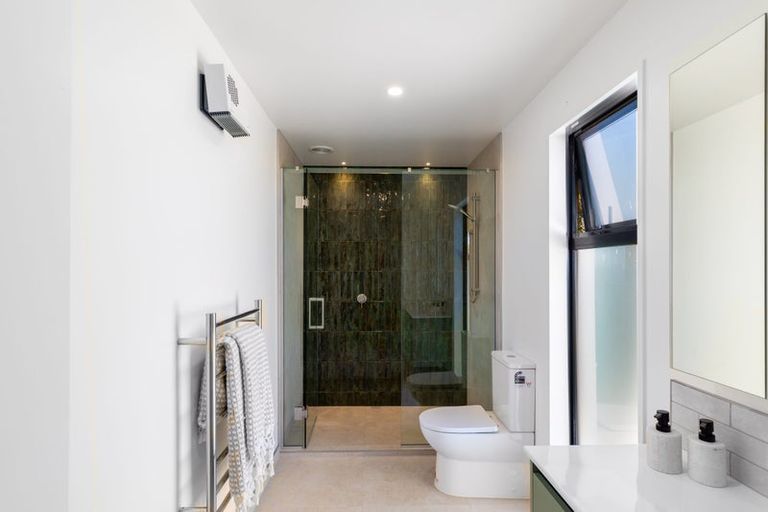 Photo of property in 98a Willryan Avenue, New Brighton, Christchurch, 8083