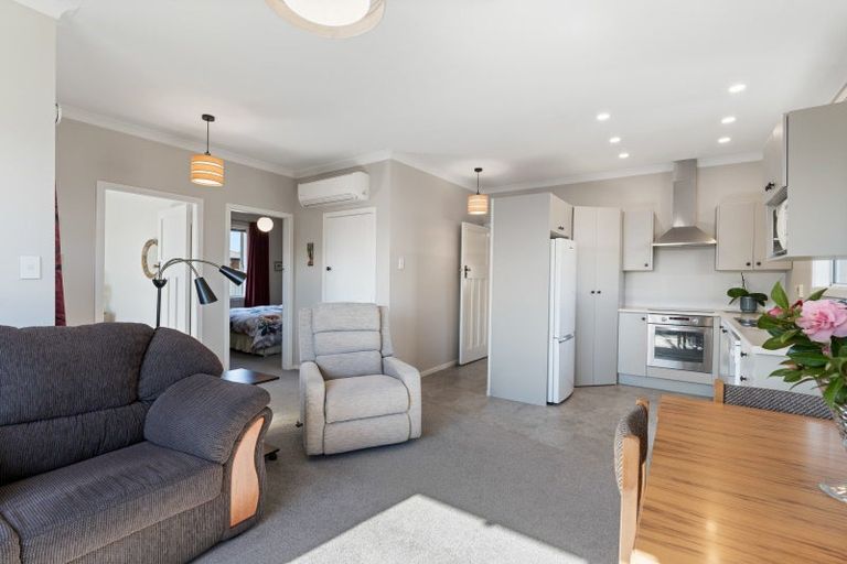 Photo of property in 15 Bush Road, Mosgiel, 9024