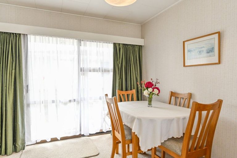 Photo of property in 3/200 Karaitiana Street, Frimley, Hastings, 4120