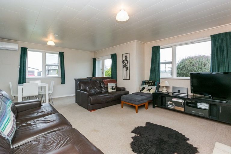 Photo of property in 1/13 Murphy Road, Taradale, Napier, 4112