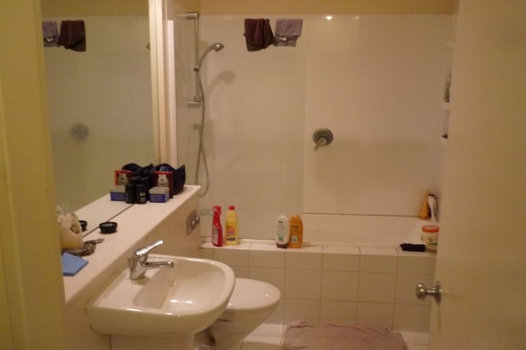 Photo of property in Sirocco Apartments, 616/8u Church Street, Wellington Central, Wellington, 6011