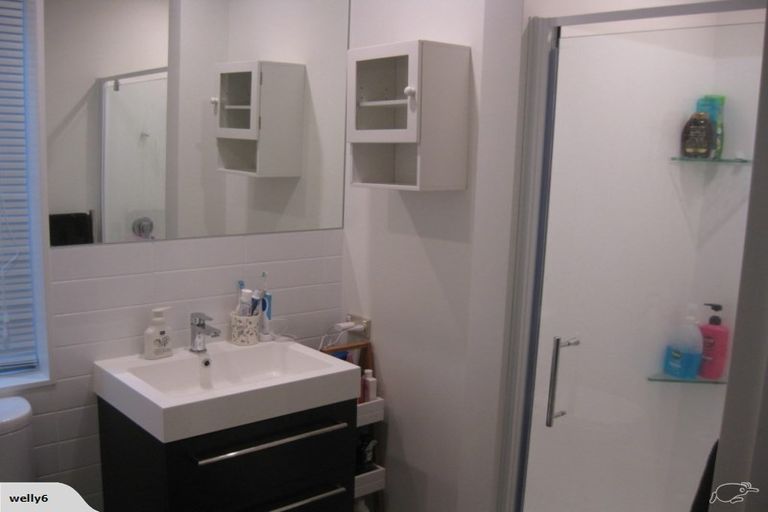 Photo of property in 11/8u Thatcher Crescent, Crofton Downs, Wellington, 6035