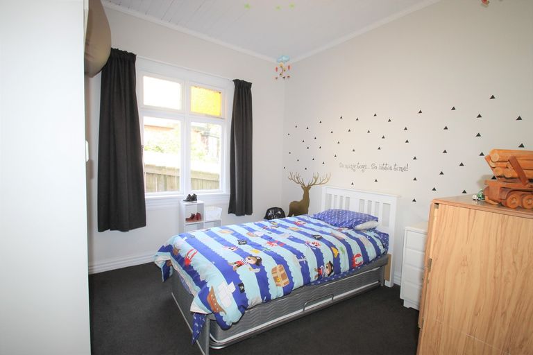 Photo of property in 128 Gladstone Road North, Mosgiel, 9024