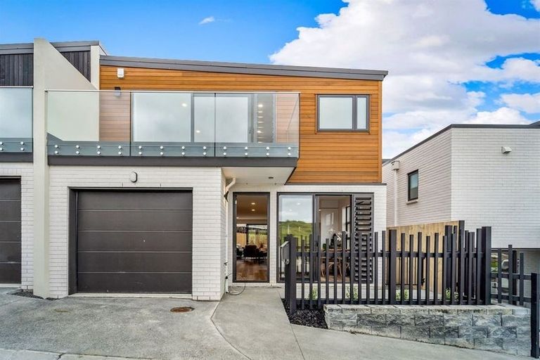 Photo of property in 5 Milenio Crescent, Windsor Park, 0632