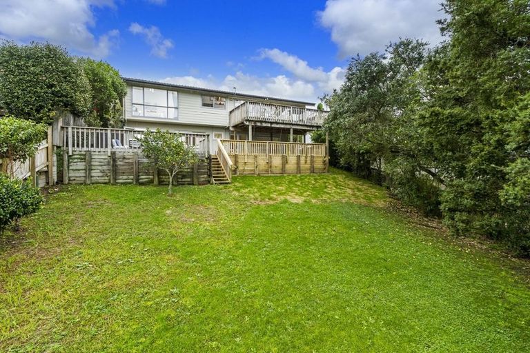 Photo of property in 14 Havenwood Place, Birkenhead, Auckland, 0626