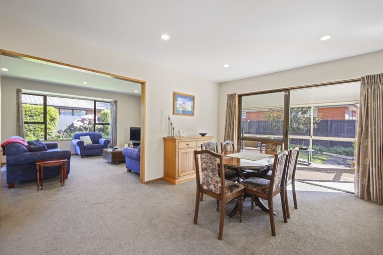 Photo of property in 10 Ben Nevis Drive, Broomfield, Christchurch, 8042