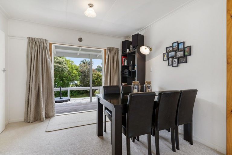 Photo of property in 312 Ocean Road, Whangamata, 3620