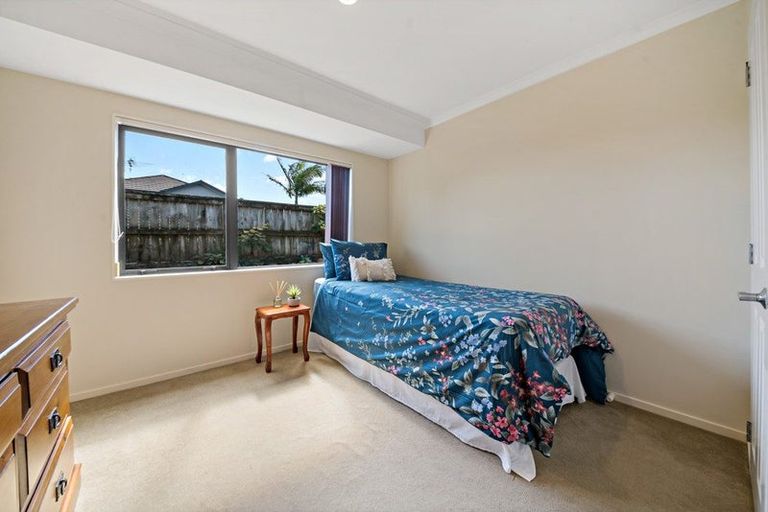 Photo of property in 31 Lough Bourne Drive, Pukekohe, 2120