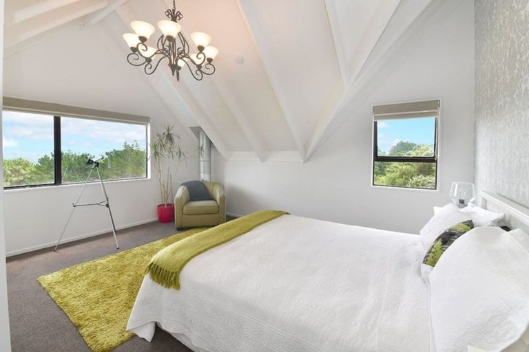 Photo of property in 230 Wishart Road, Helensville, 0875