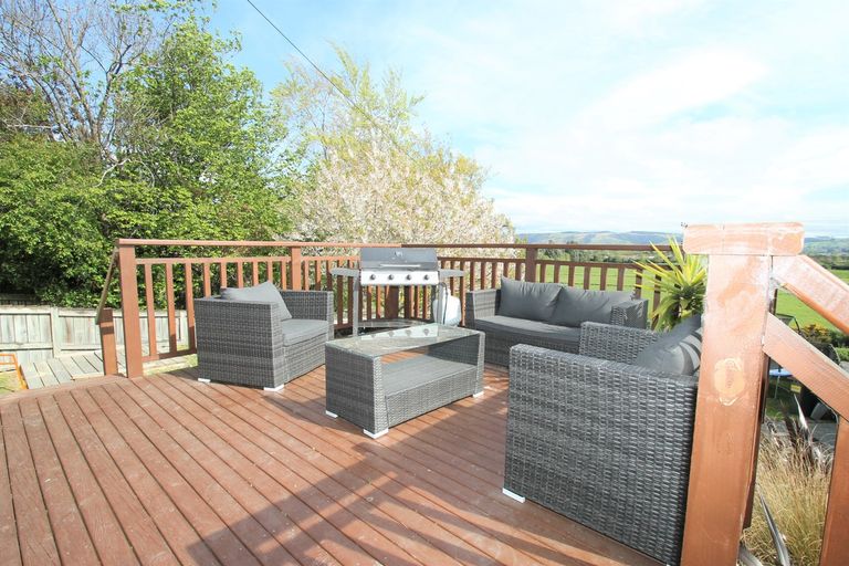 Photo of property in 128 Gladstone Road North, Mosgiel, 9024