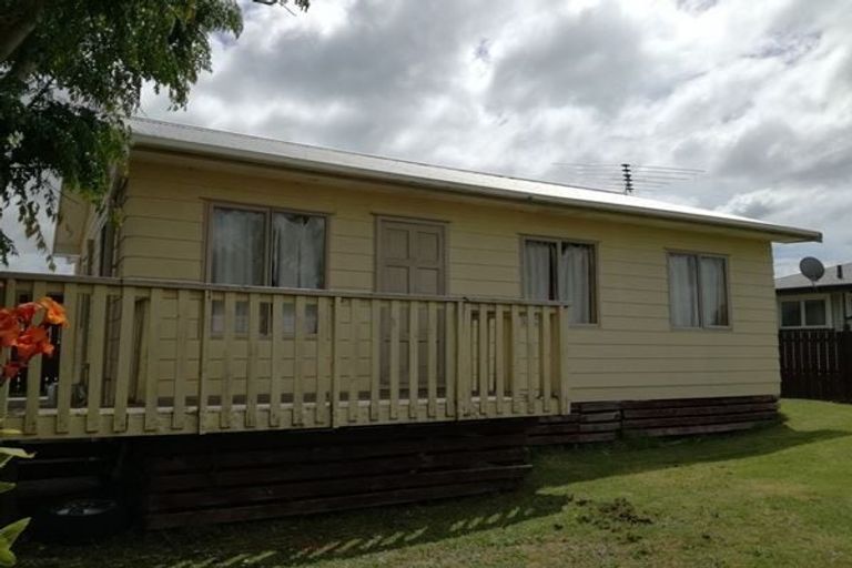 Photo of property in 7 Clayton Road, Manurewa, Auckland, 2102