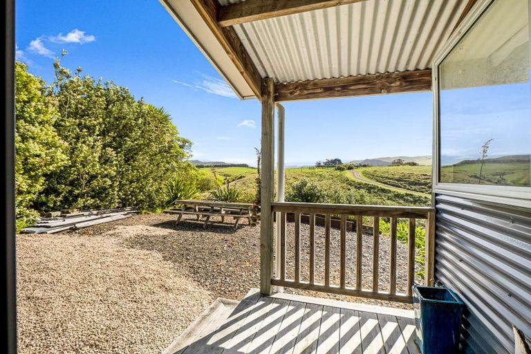 Photo of property in 16 Hall Street, Motunau, Waipara, 7387