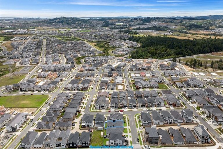 Photo of property in 83 Drumbuoy Drive, Flat Bush, Auckland, 2019