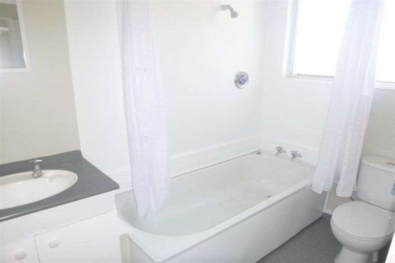 Photo of property in 24/91 Pharazyn Street, Melling, Lower Hutt, 5010