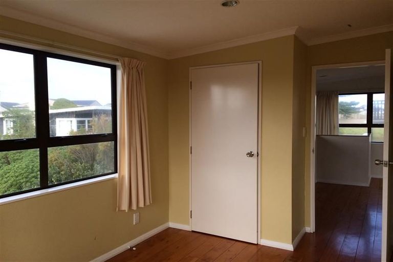 Photo of property in 5 Marine Parade South, Foxton Beach, Foxton, 4815