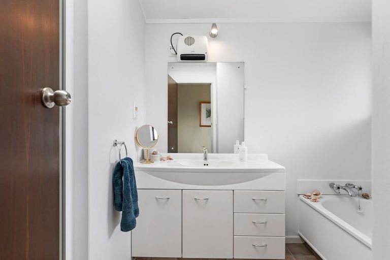 Photo of property in 2 Norton Road, Otumoetai, Tauranga, 3110