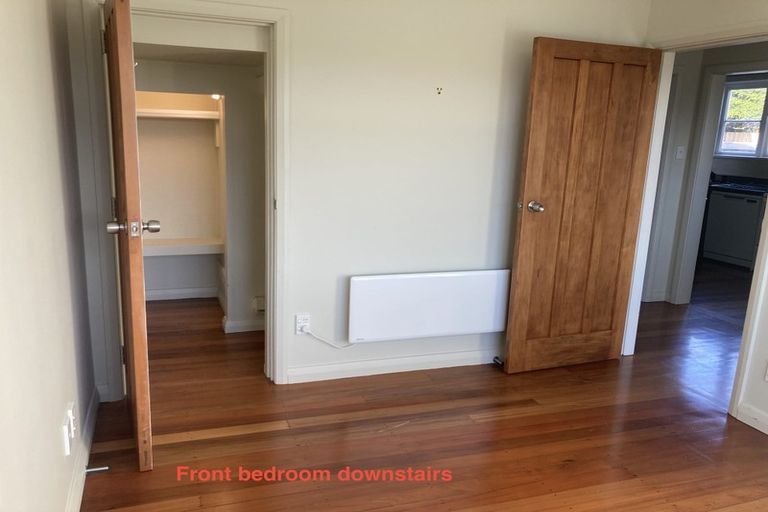 Photo of property in 2 Rodney Street, Northland, Wellington, 6012