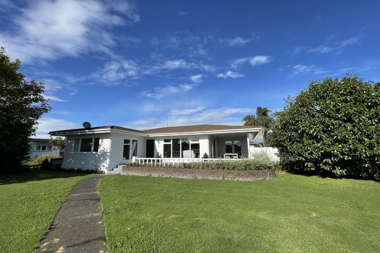 Photo of property in 1 Chester Place, Taradale, Napier, 4112